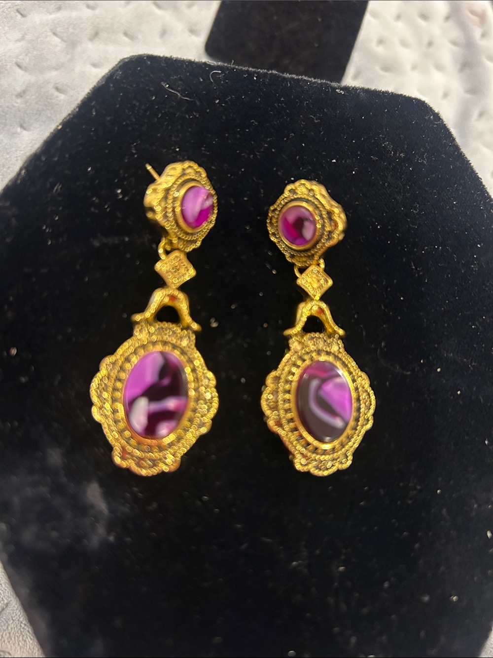 Purple Drop Earrings in an Antiqued Gold Setting Earrings-NWT